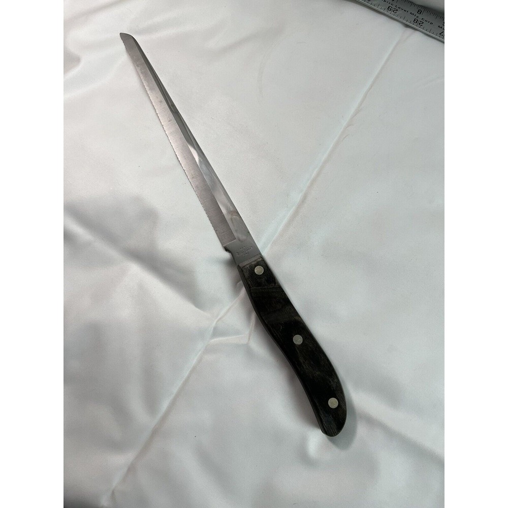 Ekco Arrowhead Vintage Stainless Steel 9" Blade‎ Wood Handle Serrated Knife